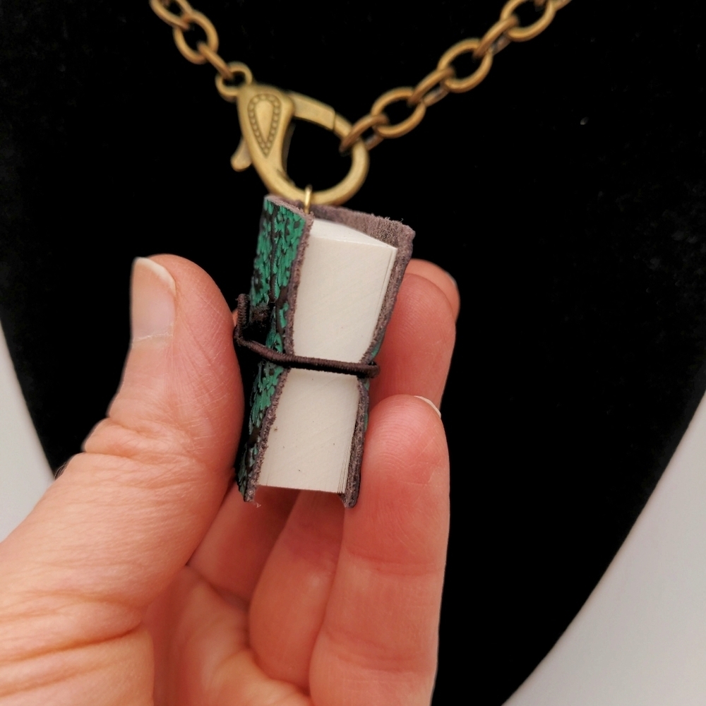 381MIDALANE Unique Leather Mini Book Necklace - Picture 6 of 16